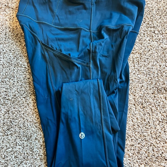 Lululemon Fast & Free Tight - Picture 2 of 3